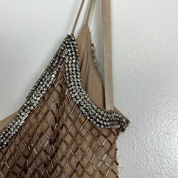 MAC DUGGAL Lattice Bead Sheath Gown in Nude Size US 10 - Picture 14 of 16